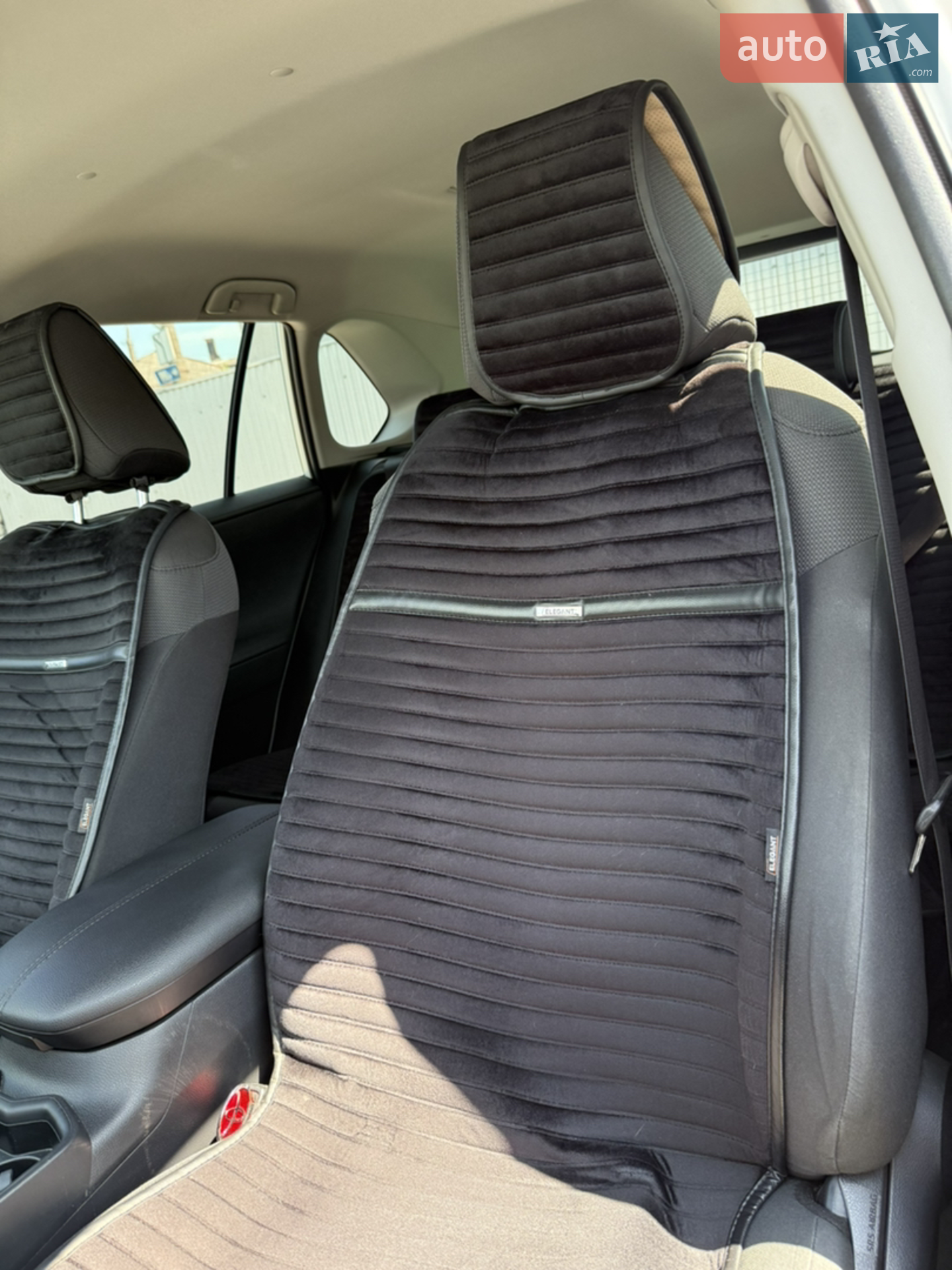 2019 Toyota RAV 4 - мініатюра 14