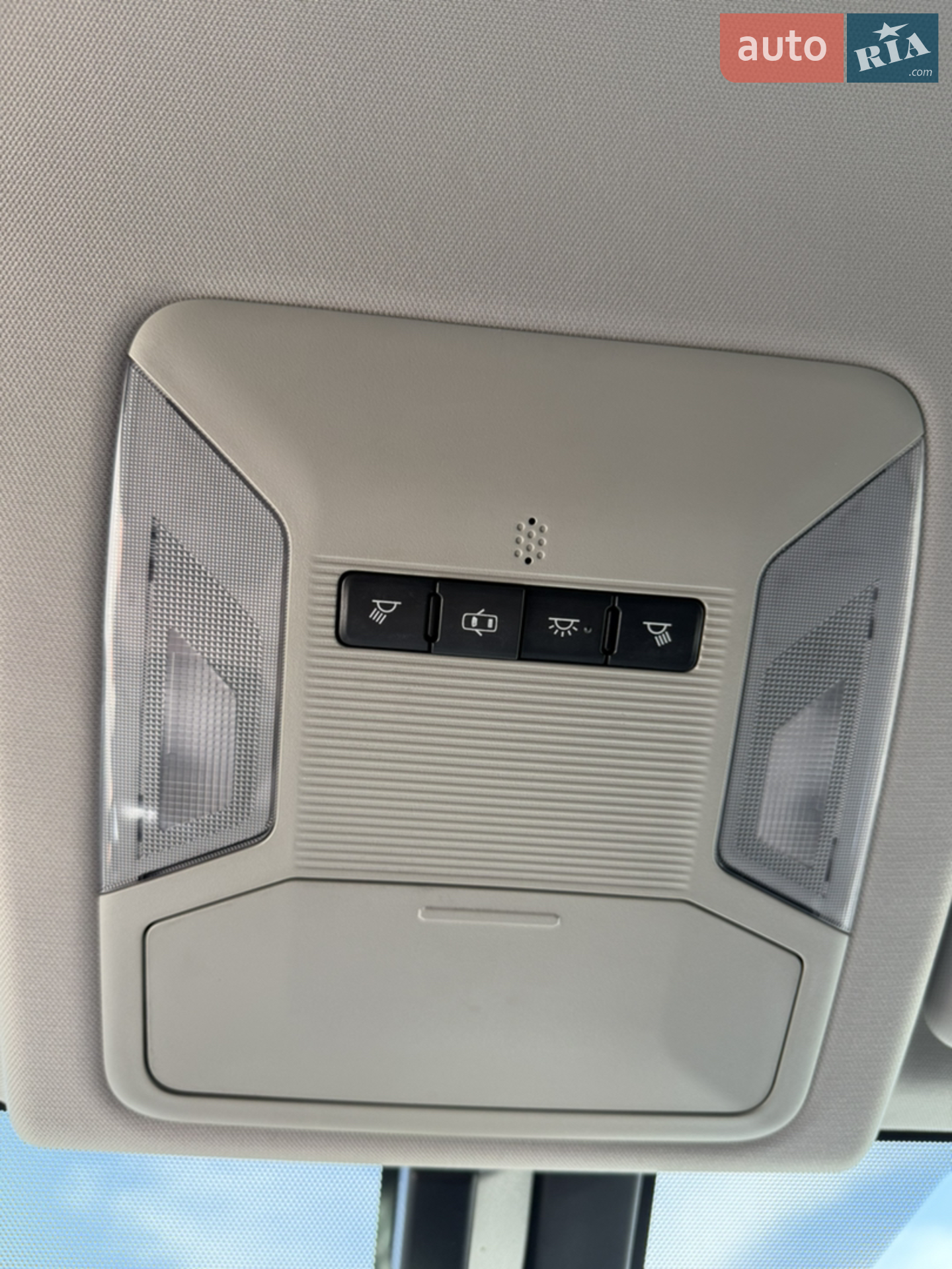 2019 Toyota RAV 4 - мініатюра 27