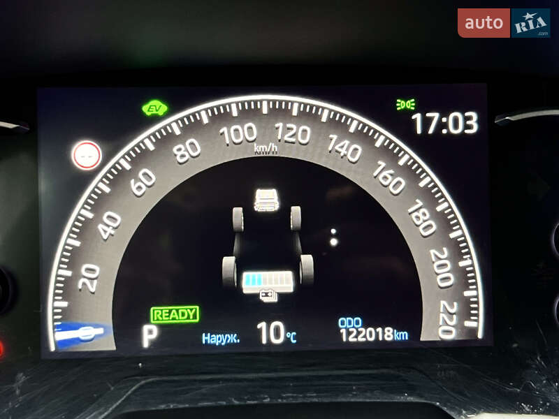 Внедорожник / Кроссовер Toyota RAV4 2020 в Киеве