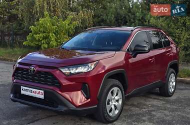 Внедорожник / Кроссовер Toyota RAV4 2021 в Хмельницком