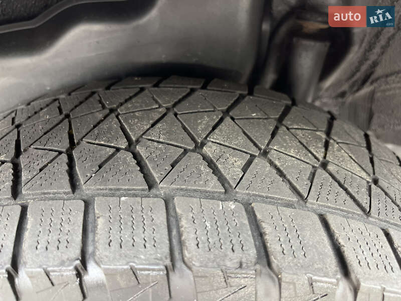 Внедорожник / Кроссовер Toyota RAV4 2004 в Ивано-Франковске фото 9 Внедорожник / Кроссовер Toyota RAV4 2004 в Ивано-Франковске