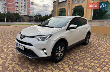 Позашляховик / Кросовер Toyota RAV4 2017 в Чорноморську
