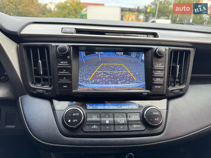 Внедорожник / Кроссовер Toyota RAV4 2017 в Черноморске