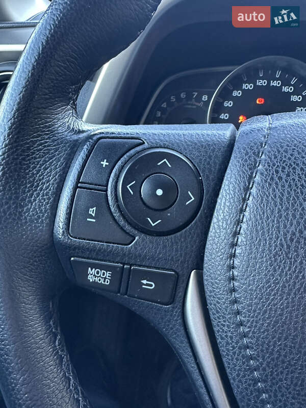 Внедорожник / Кроссовер Toyota RAV4 2014 в Днепре