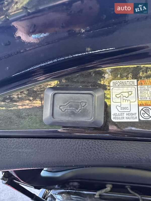 Внедорожник / Кроссовер Toyota RAV4 2014 в Днепре