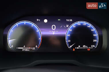 Внедорожник / Кроссовер Toyota RAV4 2023 в 