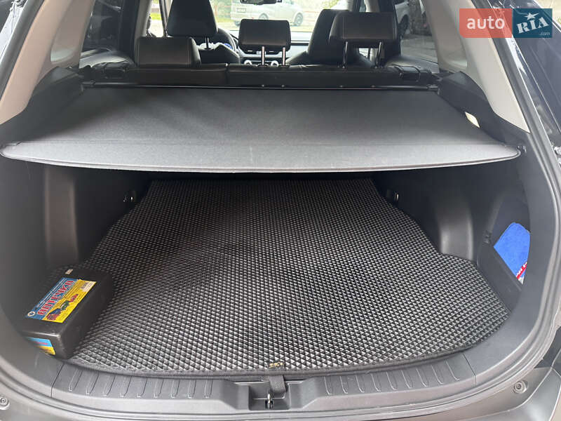 Внедорожник / Кроссовер Toyota RAV4 2023 в Одессе фото 15 Внедорожник / Кроссовер Toyota RAV4 2023 в Одессе