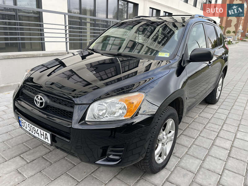 Toyota RAV4 2010
