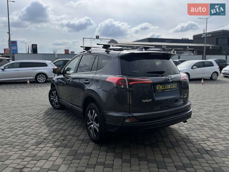 Внедорожник / Кроссовер Toyota RAV4 2018 в Мукачево фото 6 Внедорожник / Кроссовер Toyota RAV4 2018 в Мукачево