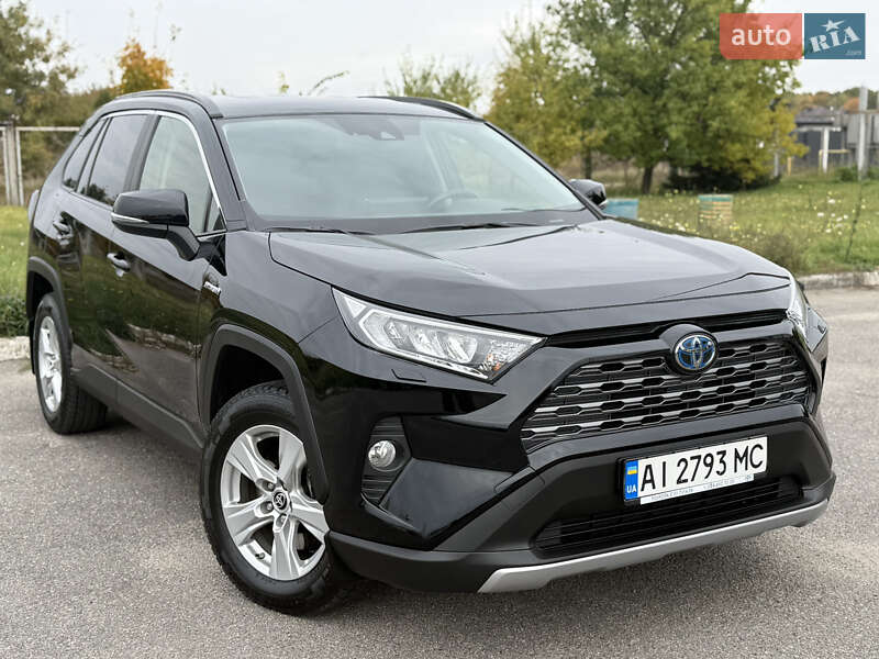 Позашляховик / Кросовер Toyota RAV4 2021 в Києві фото 3 Позашляховик / Кросовер Toyota RAV4 2021 в Києві
