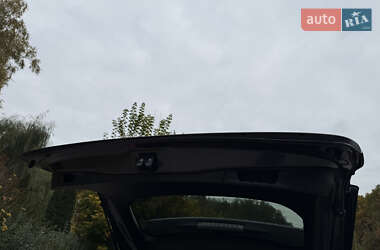 Внедорожник / Кроссовер Toyota RAV4 2019 в 