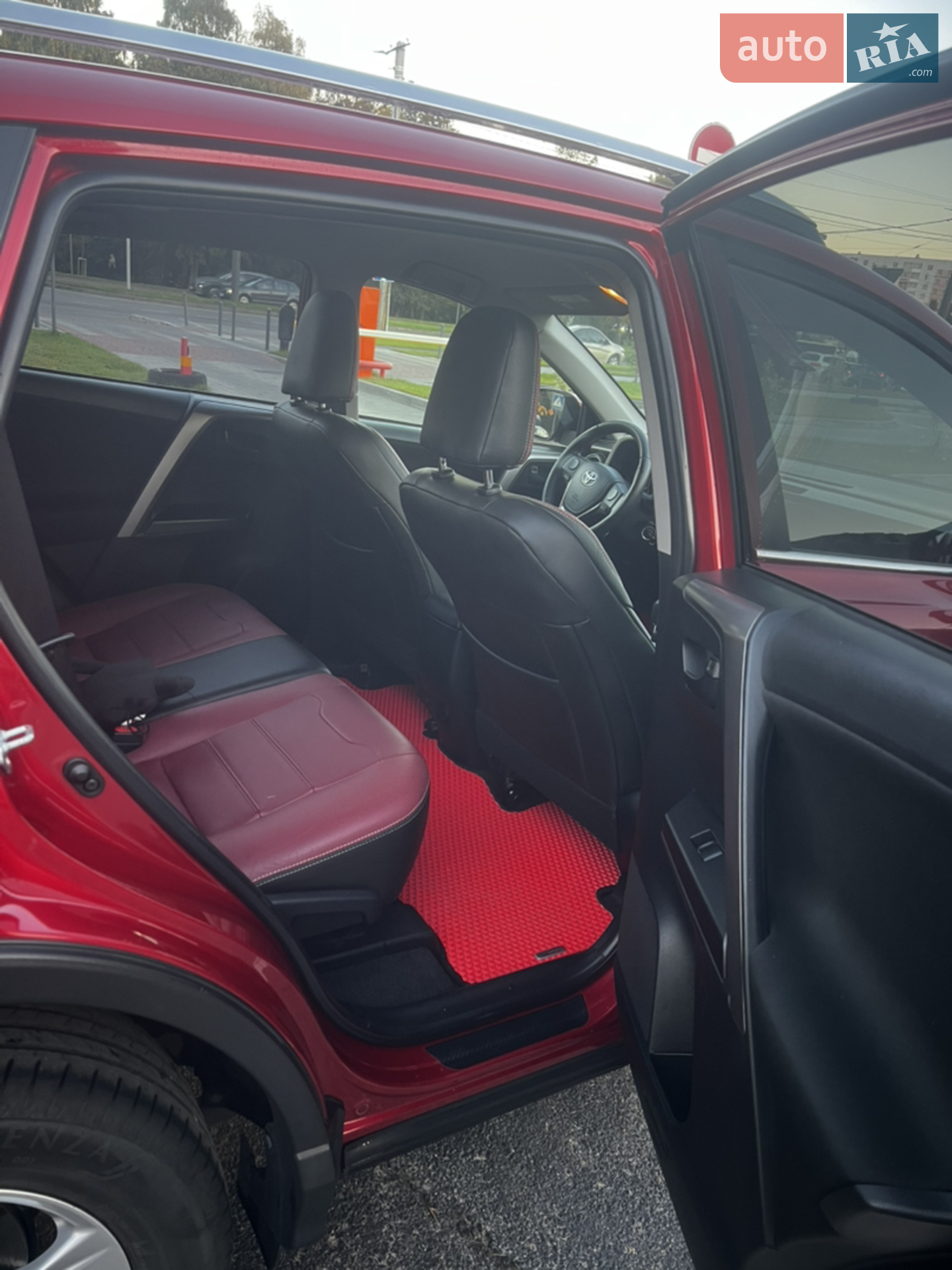 2016 Toyota RAV 4 - мініатюра 11