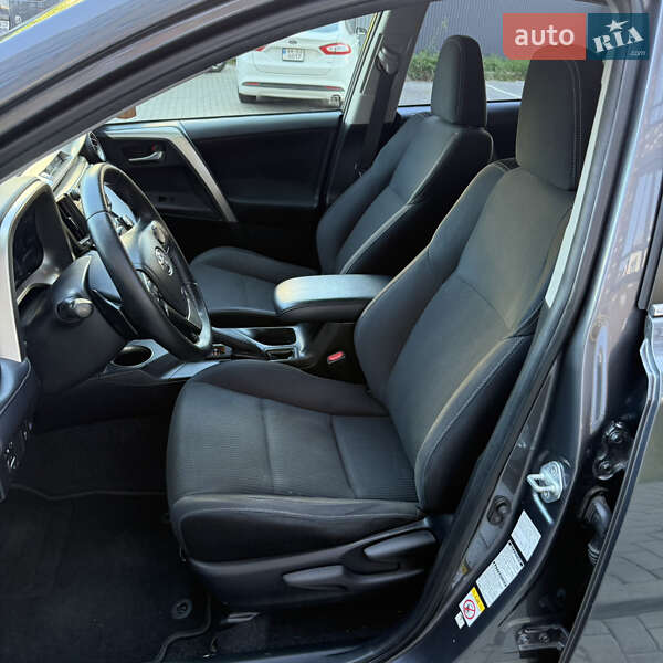 Внедорожник / Кроссовер Toyota RAV4 2013 в Житомире