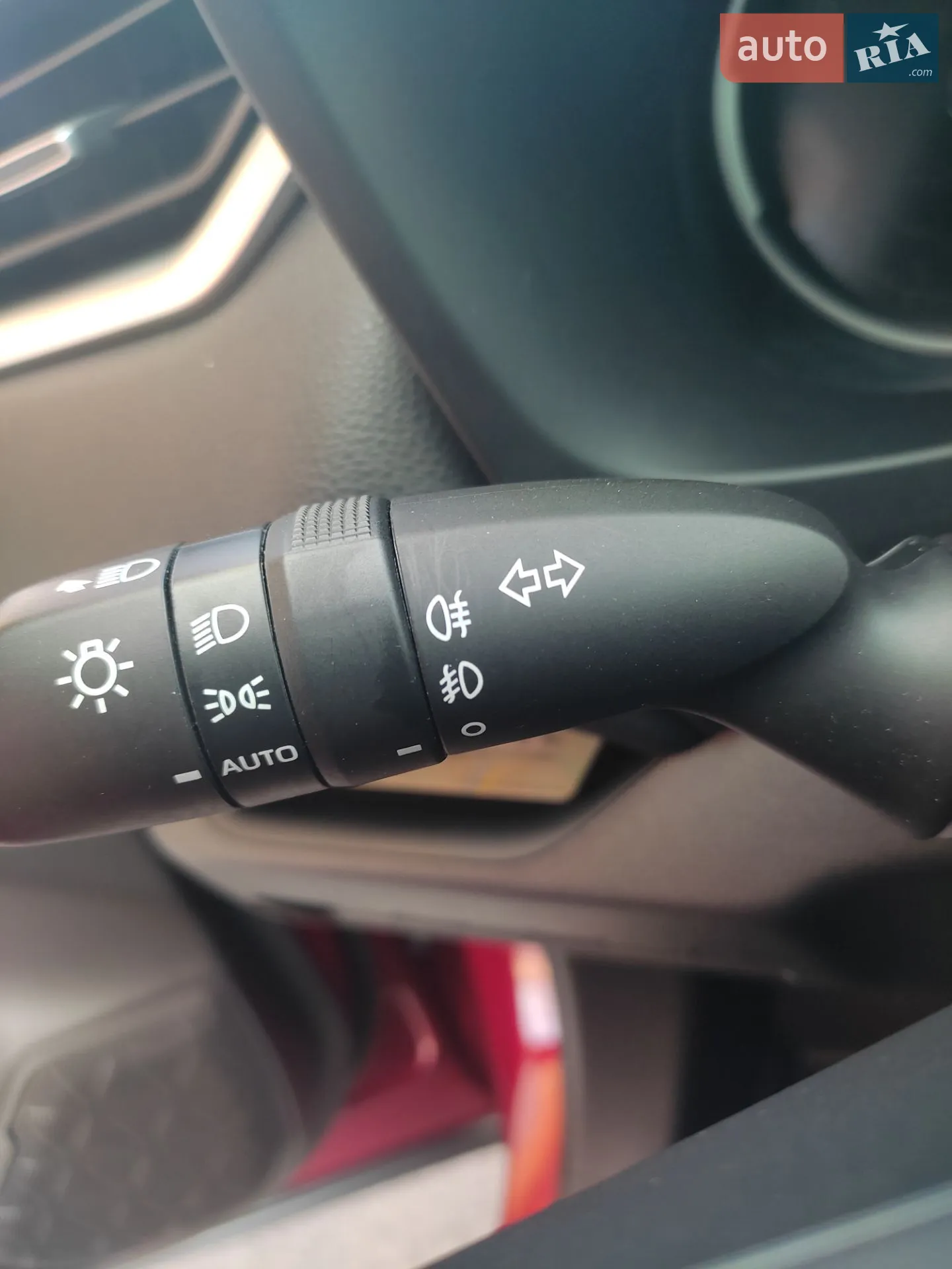 2019 Toyota RAV 4 - мініатюра 25