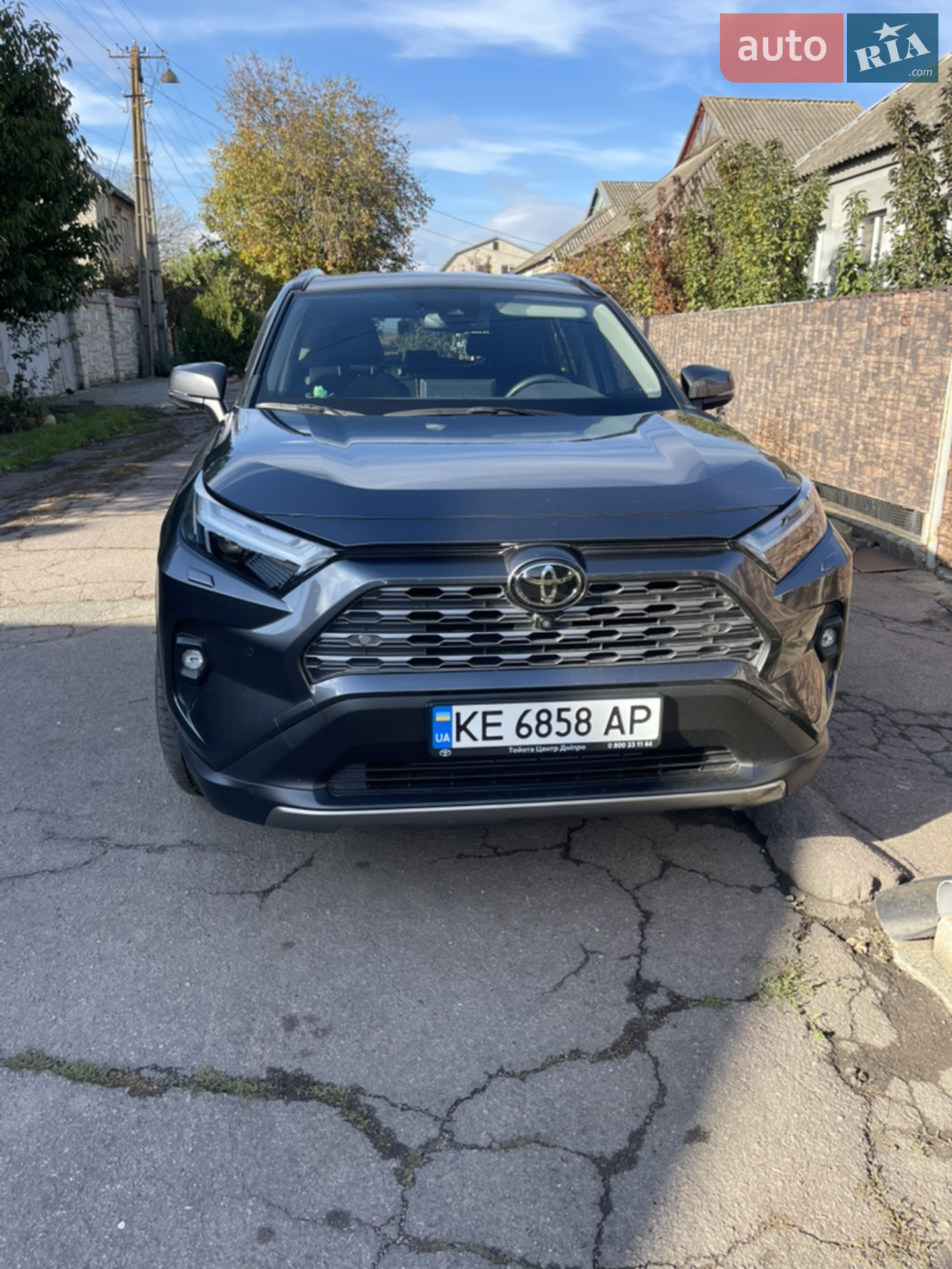 2022 Toyota RAV 4 - фото 1
