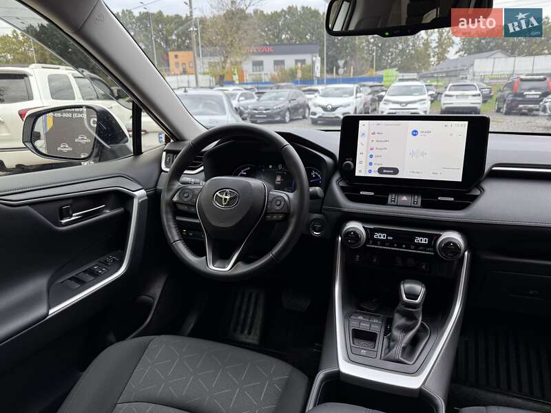 Внедорожник / Кроссовер Toyota RAV4 2023 в Виннице