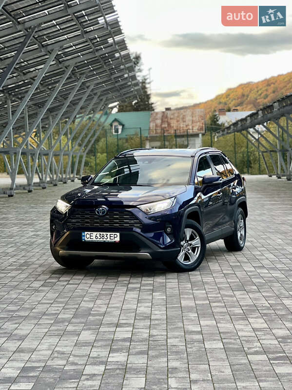 Позашляховик / Кросовер Toyota RAV4 2022 в Львові фото 21 Позашляховик / Кросовер Toyota RAV4 2022 в Львові