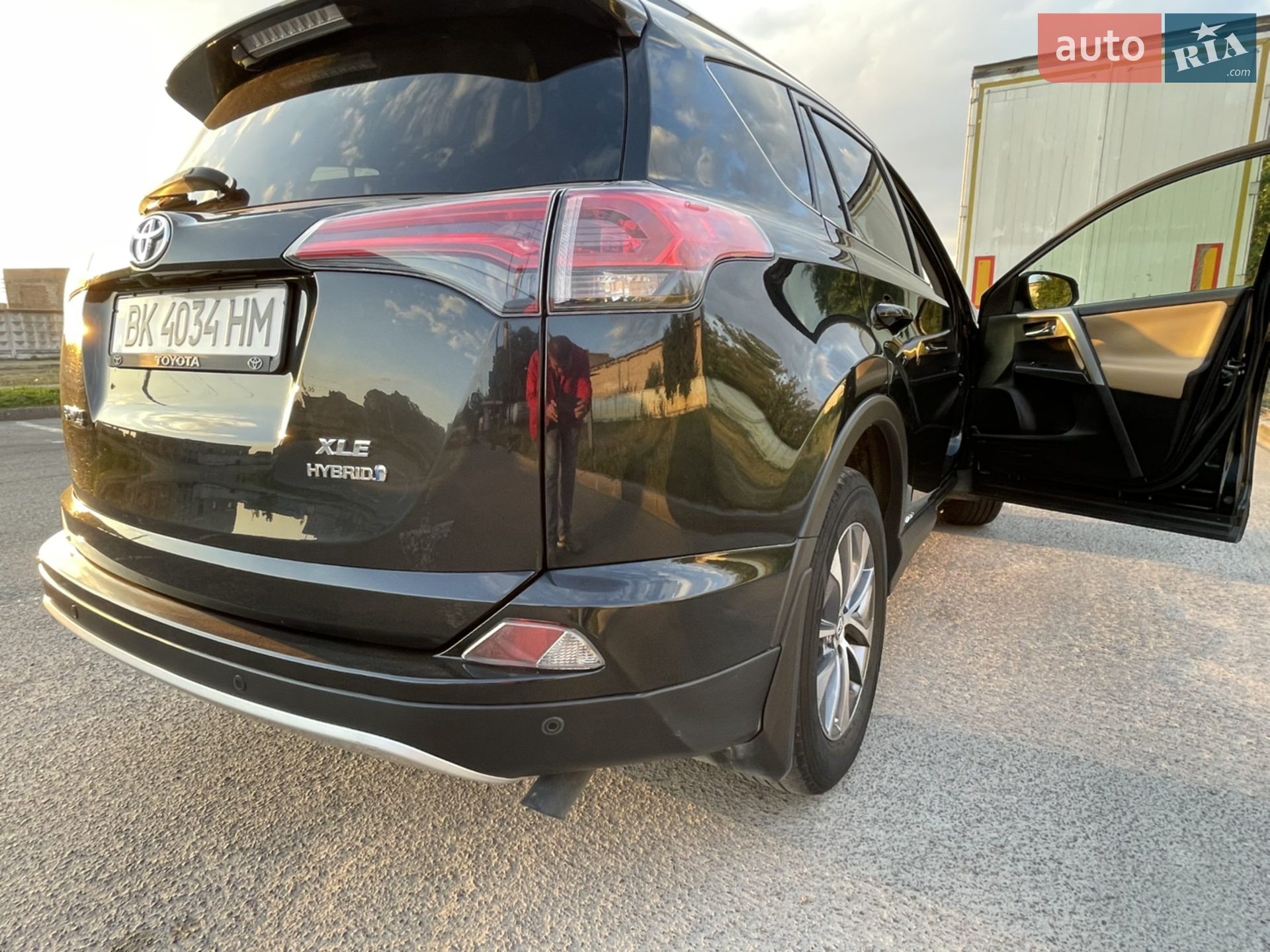 2016 Toyota RAV 4 - мініатюра 16