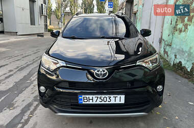 Позашляховик / Кросовер Toyota RAV4 2016 в Одесі