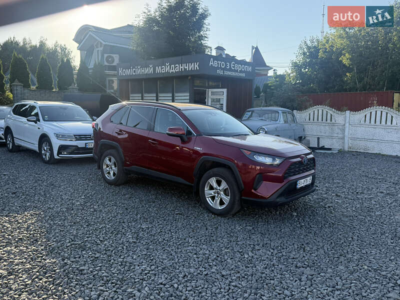 Toyota RAV4 2021