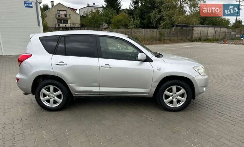 Внедорожник / Кроссовер Toyota RAV4 1994 в Запорожье фото 7 Внедорожник / Кроссовер Toyota RAV4 1994 в Запорожье