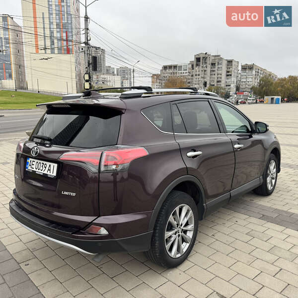 Внедорожник / Кроссовер Toyota RAV4 2017 в Днепре фото 7 Внедорожник / Кроссовер Toyota RAV4 2017 в Днепре