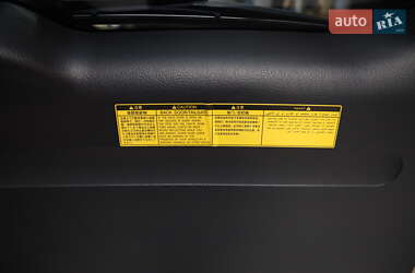 Внедорожник / Кроссовер Toyota RAV4 2011 в 