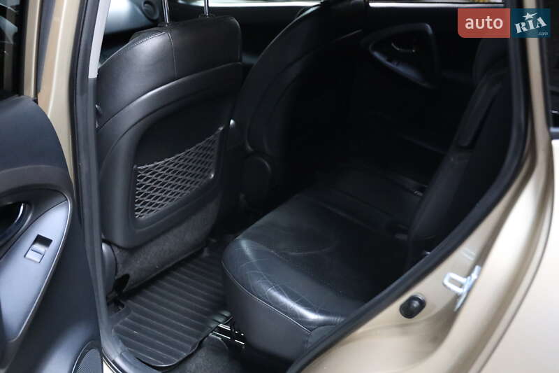 Внедорожник / Кроссовер Toyota RAV4 2011 в Луцке фото 26 Внедорожник / Кроссовер Toyota RAV4 2011 в Луцке
