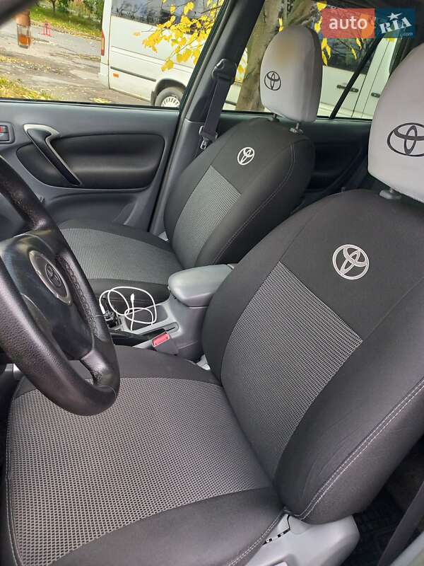 Внедорожник / Кроссовер Toyota RAV4 2001 в Виннице фото 3 Внедорожник / Кроссовер Toyota RAV4 2001 в Виннице