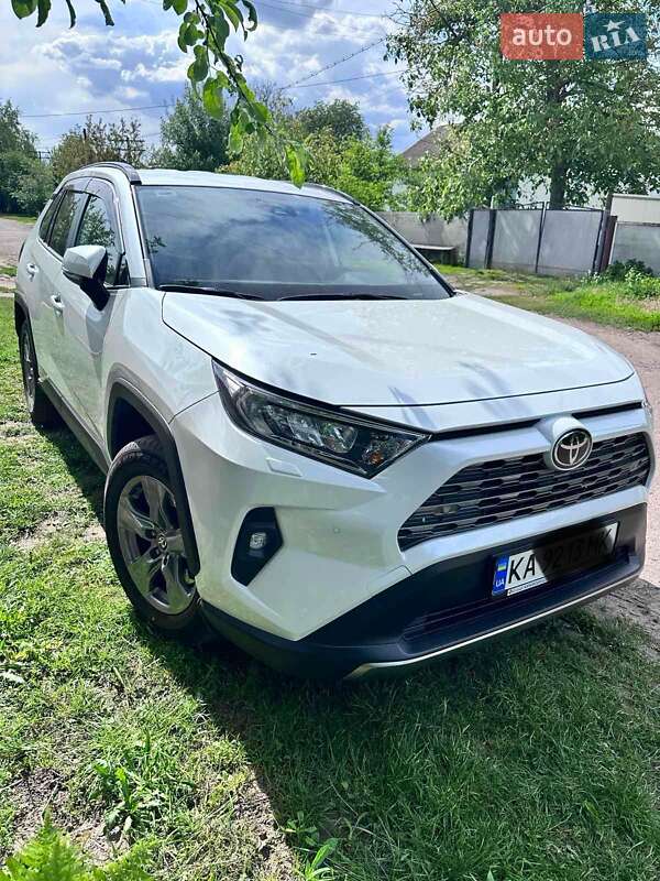 Внедорожник / Кроссовер Toyota RAV4 2023 в Прилуках фото 5 Внедорожник / Кроссовер Toyota RAV4 2023 в Прилуках