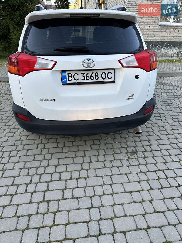 Внедорожник / Кроссовер Toyota RAV4 2015 в Львове фото 3 Внедорожник / Кроссовер Toyota RAV4 2015 в Львове