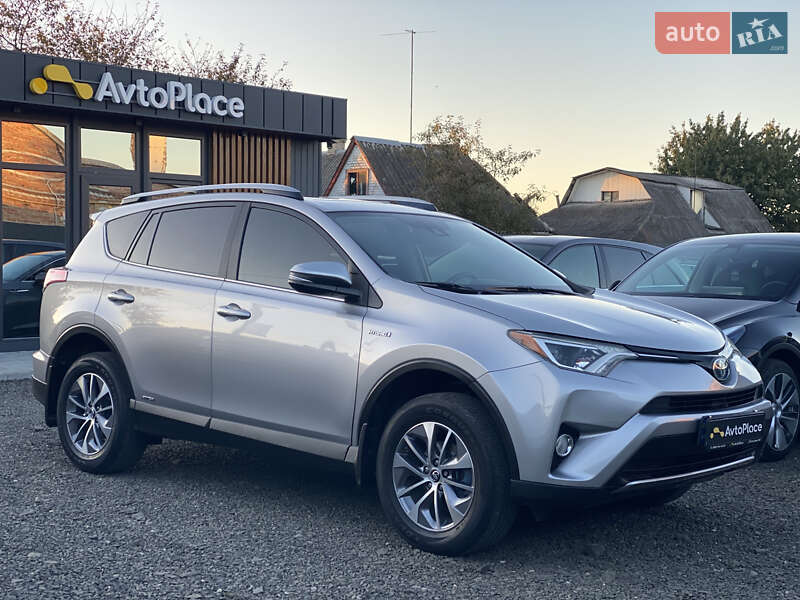 Внедорожник / Кроссовер Toyota RAV4 2017 в Луцке фото 7 Внедорожник / Кроссовер Toyota RAV4 2017 в Луцке