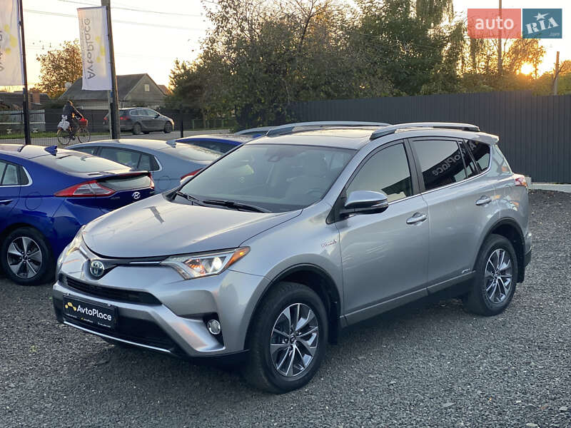 Внедорожник / Кроссовер Toyota RAV4 2017 в Луцке фото 13 Внедорожник / Кроссовер Toyota RAV4 2017 в Луцке
