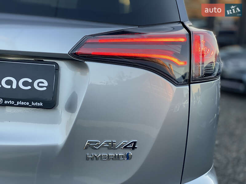 Внедорожник / Кроссовер Toyota RAV4 2017 в Луцке фото 33 Внедорожник / Кроссовер Toyota RAV4 2017 в Луцке