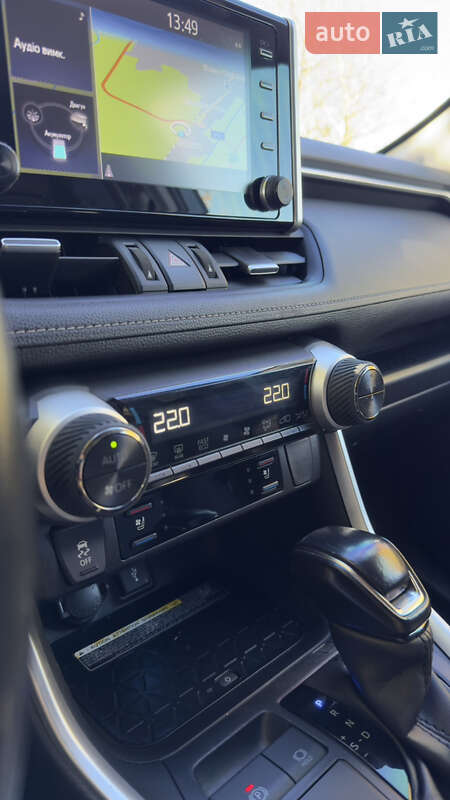 Внедорожник / Кроссовер Toyota RAV4 2019 в Хмельницком фото 27 Внедорожник / Кроссовер Toyota RAV4 2019 в Хмельницком