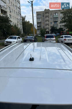 Внедорожник / Кроссовер Toyota RAV4 2013 в 