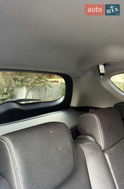 Внедорожник / Кроссовер Toyota RAV4 2013 в 