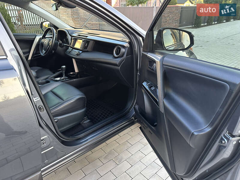 Внедорожник / Кроссовер Toyota RAV4 2016 в Умани фото 54 Внедорожник / Кроссовер Toyota RAV4 2016 в Умани