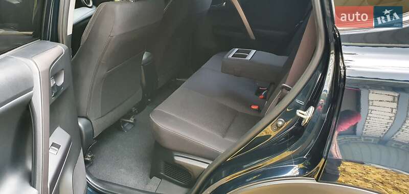 Позашляховик / Кросовер Toyota RAV4 2017 в Харкові фото 6 Позашляховик / Кросовер Toyota RAV4 2017 в Харкові