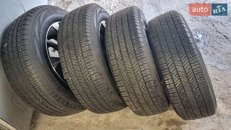 Позашляховик / Кросовер Toyota RAV4 2017 в Харкові фото 29 Позашляховик / Кросовер Toyota RAV4 2017 в Харкові