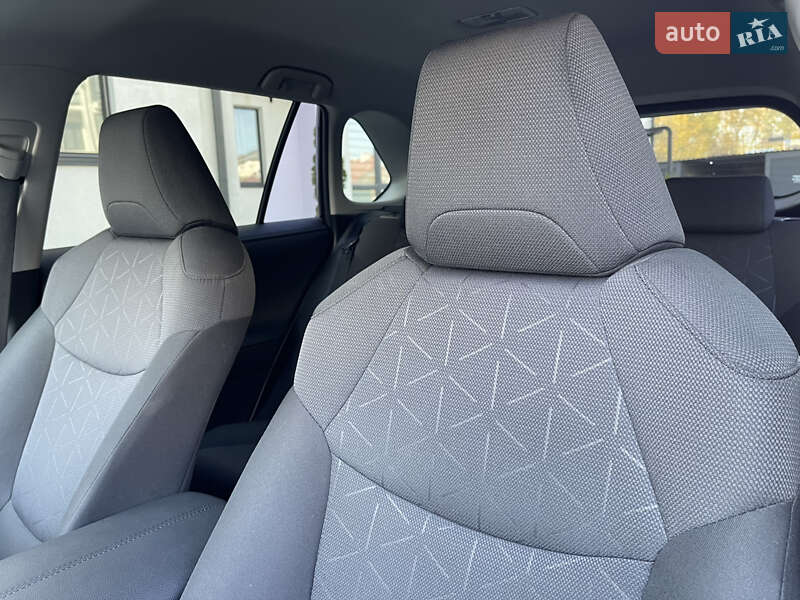 Внедорожник / Кроссовер Toyota RAV4 2021 в Черновцах фото 45 Внедорожник / Кроссовер Toyota RAV4 2021 в Черновцах