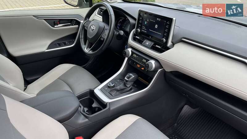 Внедорожник / Кроссовер Toyota RAV4 2021 в Хмельницком фото 6 Внедорожник / Кроссовер Toyota RAV4 2021 в Хмельницком