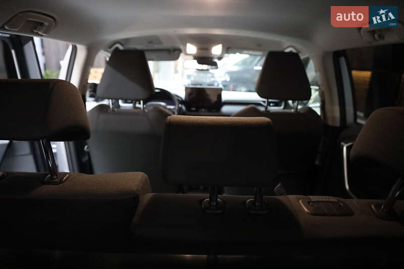 Внедорожник / Кроссовер Toyota RAV4 2023 в Луцке фото 30 Внедорожник / Кроссовер Toyota RAV4 2023 в Луцке
