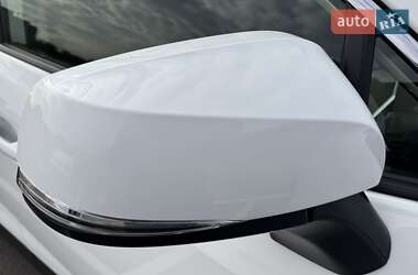 Внедорожник / Кроссовер Toyota RAV4 2023 в 