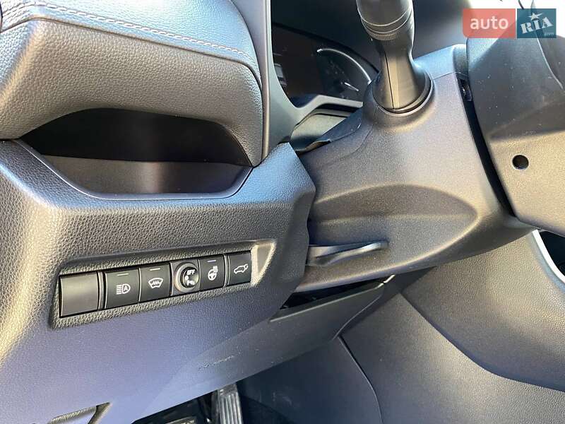 Внедорожник / Кроссовер Toyota RAV4 2020 в Львове фото 11 Внедорожник / Кроссовер Toyota RAV4 2020 в Львове