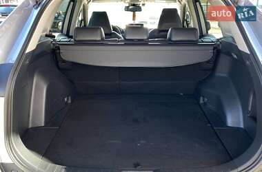 Внедорожник / Кроссовер Toyota RAV4 2020 в 