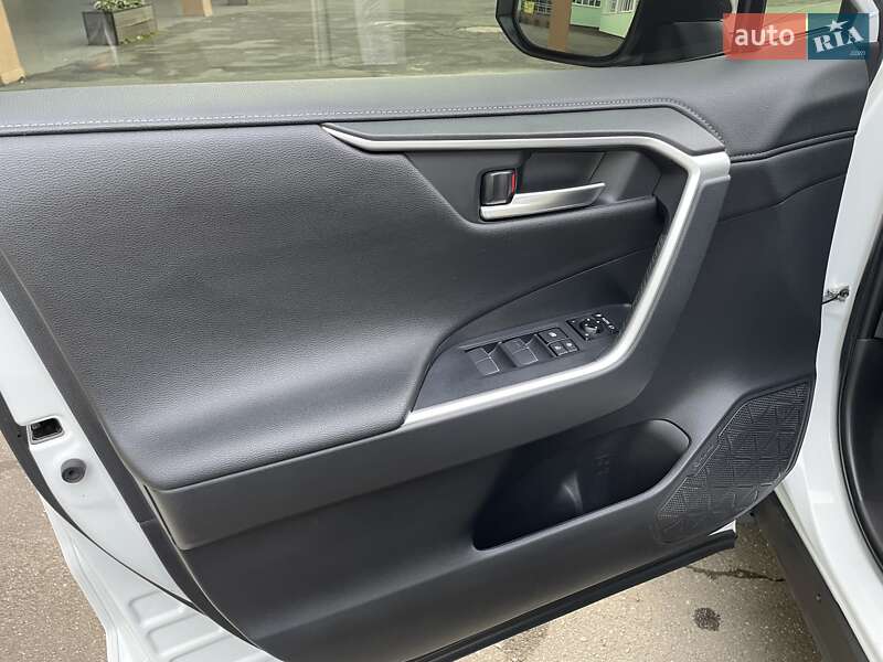 Внедорожник / Кроссовер Toyota RAV4 2022 в Виннице фото 30 Внедорожник / Кроссовер Toyota RAV4 2022 в Виннице