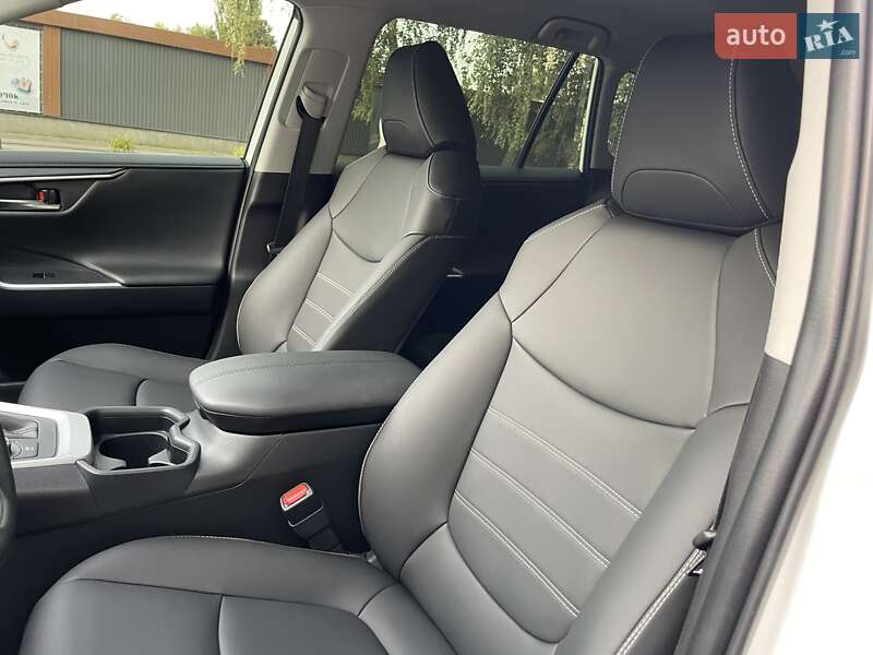 Внедорожник / Кроссовер Toyota RAV4 2022 в Виннице фото 34 Внедорожник / Кроссовер Toyota RAV4 2022 в Виннице
