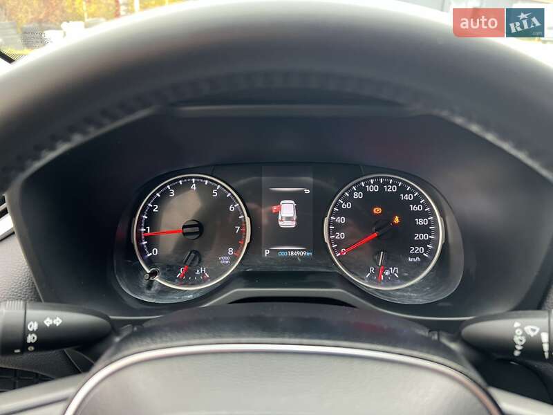 Внедорожник / Кроссовер Toyota RAV4 2019 в Тернополе фото 24 Внедорожник / Кроссовер Toyota RAV4 2019 в Тернополе