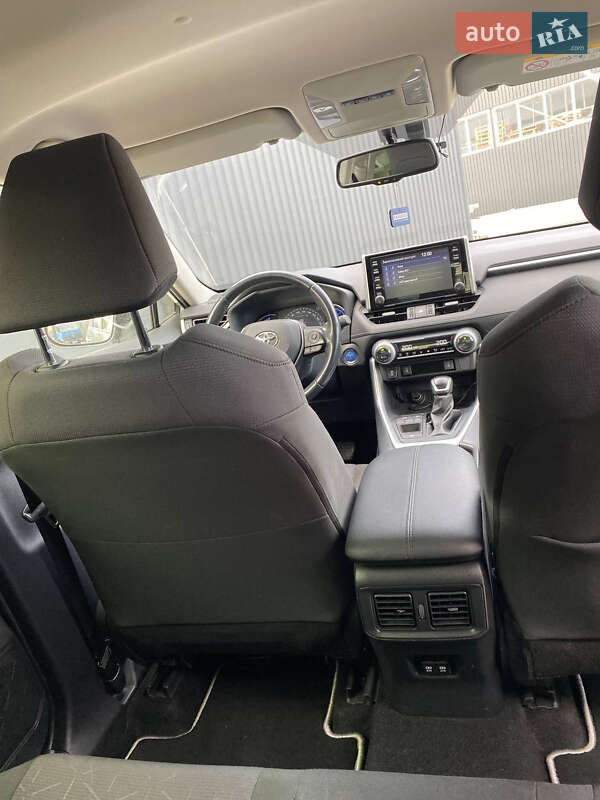 Внедорожник / Кроссовер Toyota RAV4 2018 в Броварах